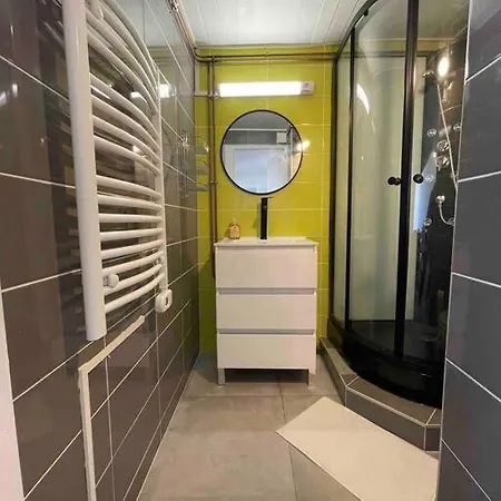 Cosy, En Centre, Proche Gare, Vue Degagee アパート *